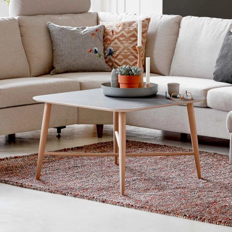 Thomsen Furniture| Cross Sofabord Lysegrå laminat / 80 x 80 cm