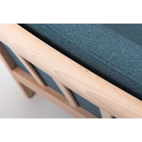 Hjort Knudsen – Classic tremmehjørnesofa