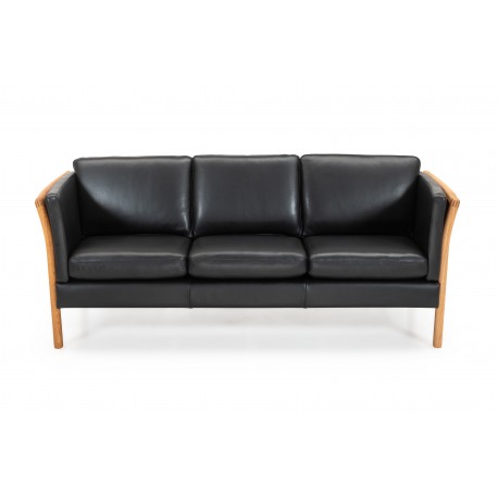 Hjort Knudsen – Classic tremmesofa