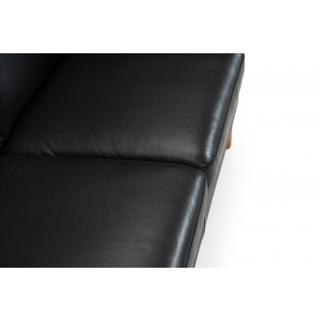 Hjort Knudsen – Classic 2 pes. tremmesofa