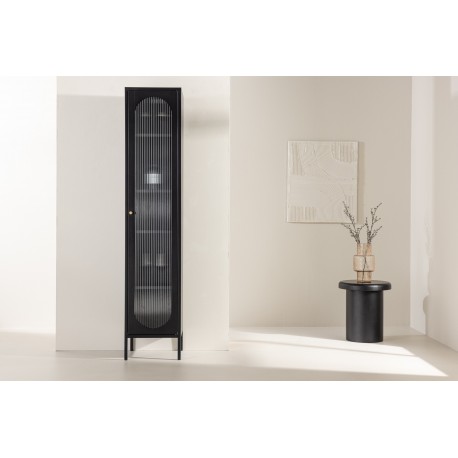 Cali Vitrineskab 37 x 180 cm med 1 låge og 4 hylder - glas og sort stål