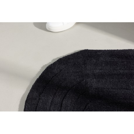 Nora UldTæppe Halvmåneform 80 x 50 - Sort