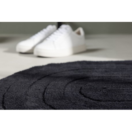 Nora UldTæppe Halvmåneform 80 x 50 - Sort