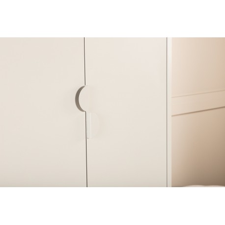Piring Garderobe - Beige