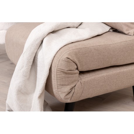 Vicky Klapseng - Beige