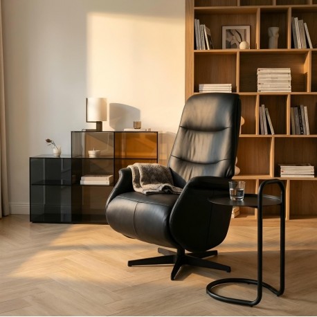 Delta Lænestol - Sort ægte Læder